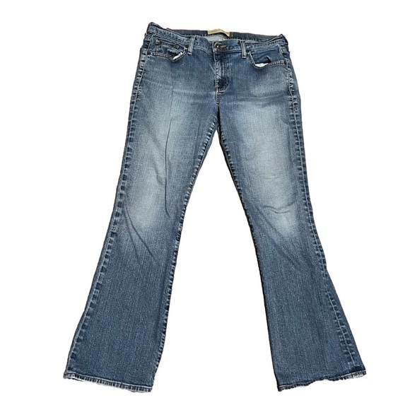 OLD Navy Denim Just Below Waist Boot Cut Stretch Distressed Hem Women’s (Sz 14) - Picture 1 of 16
